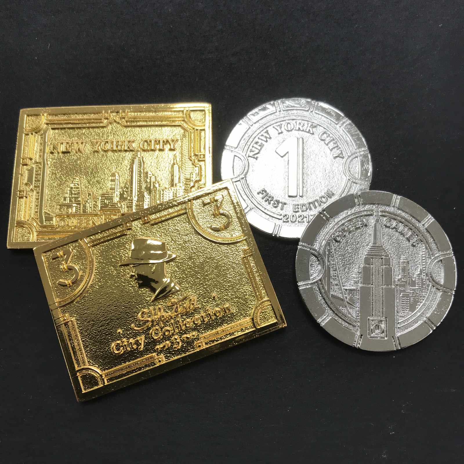 New York City Metal Coin Set Queen Games